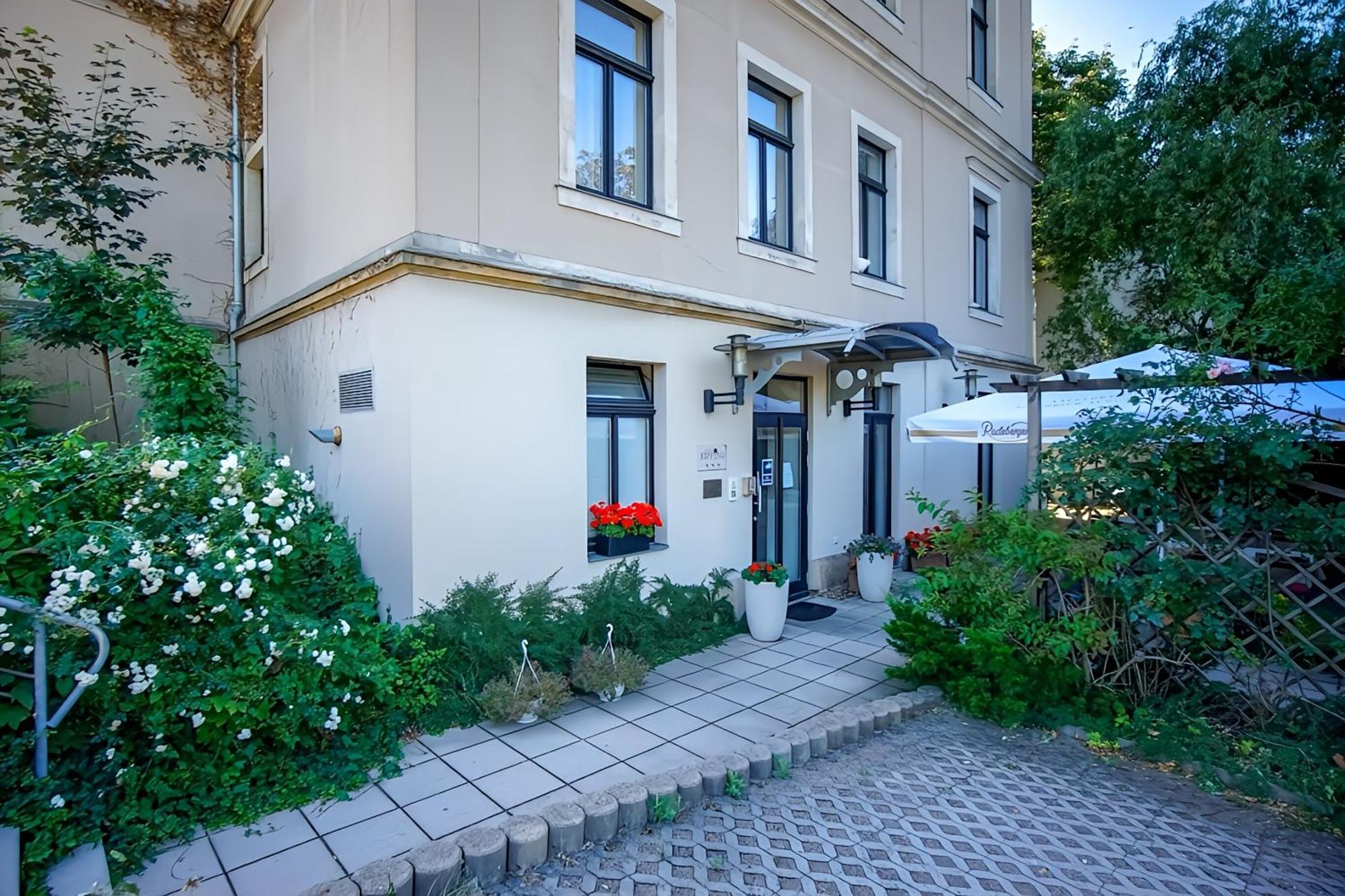 Hotel Villa Kipping Am Hauptbahnhof Dresden Exterior foto